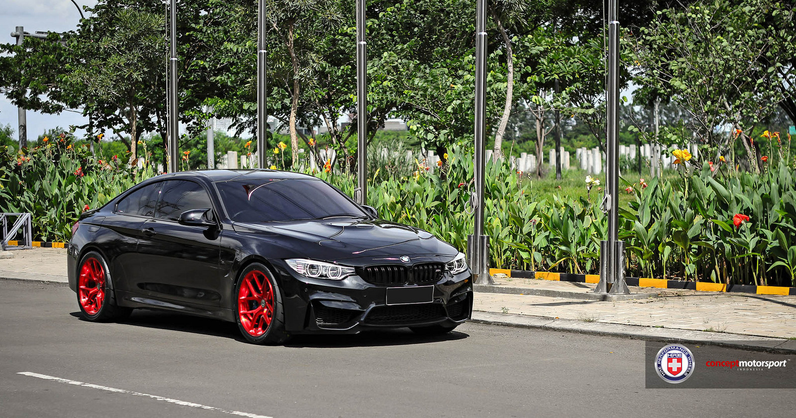 Black Sapphire F82 BMW M2 on Red HRE Wheels (6)