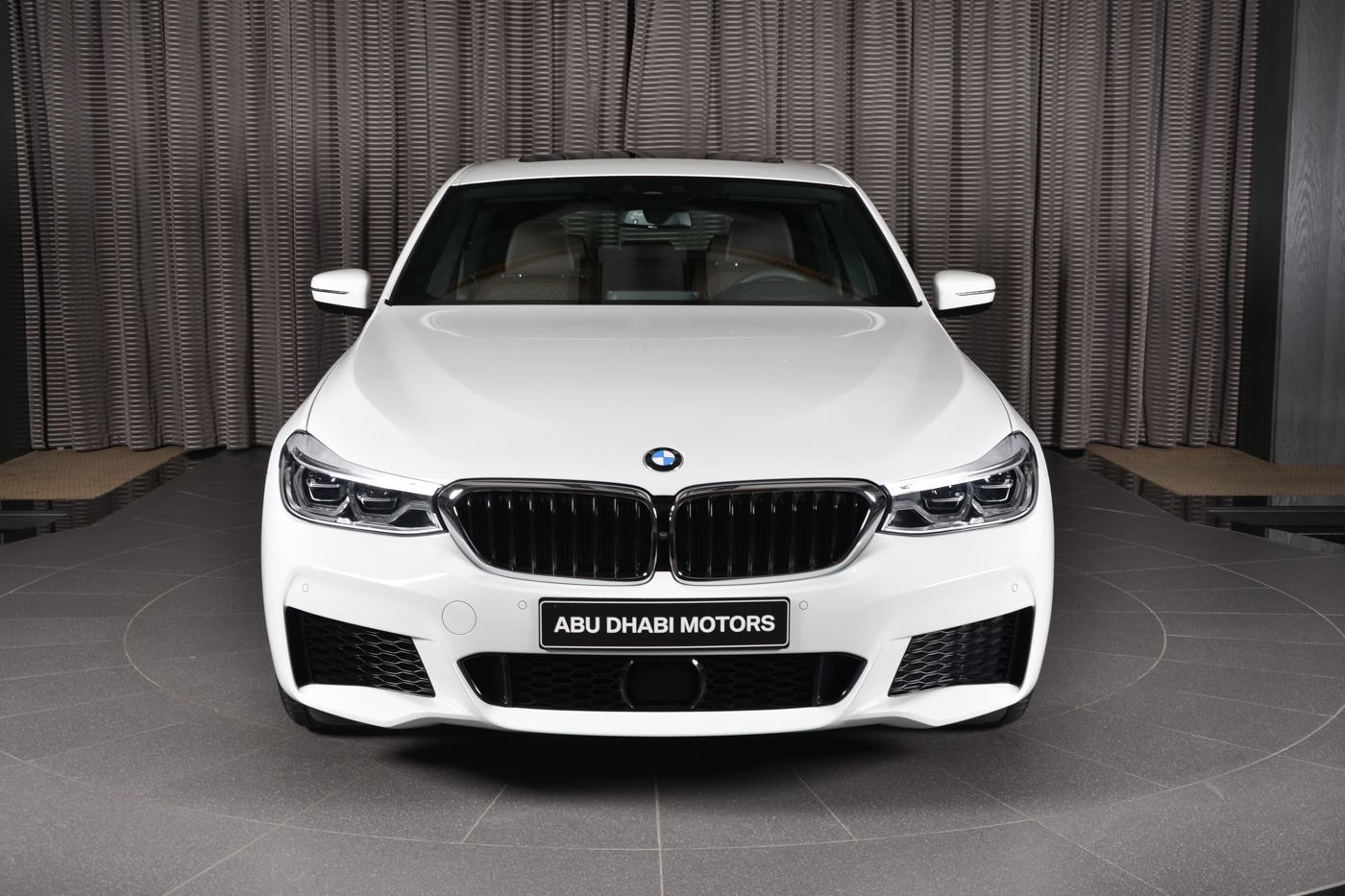 BMW 6-Series 640i (2)