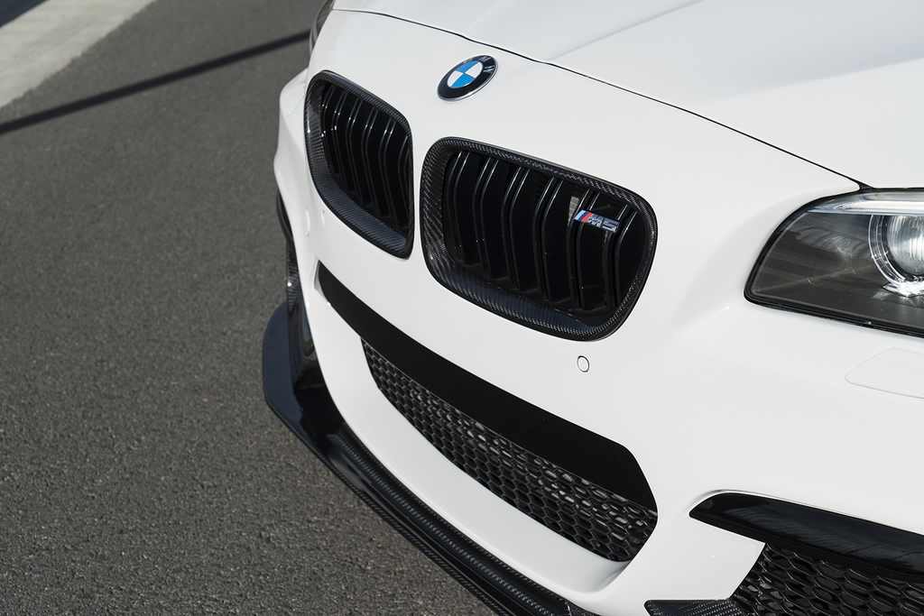 bmw-m5-on-forgiato-wheels-12